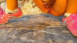 PUBLIC PEE during evening exercising